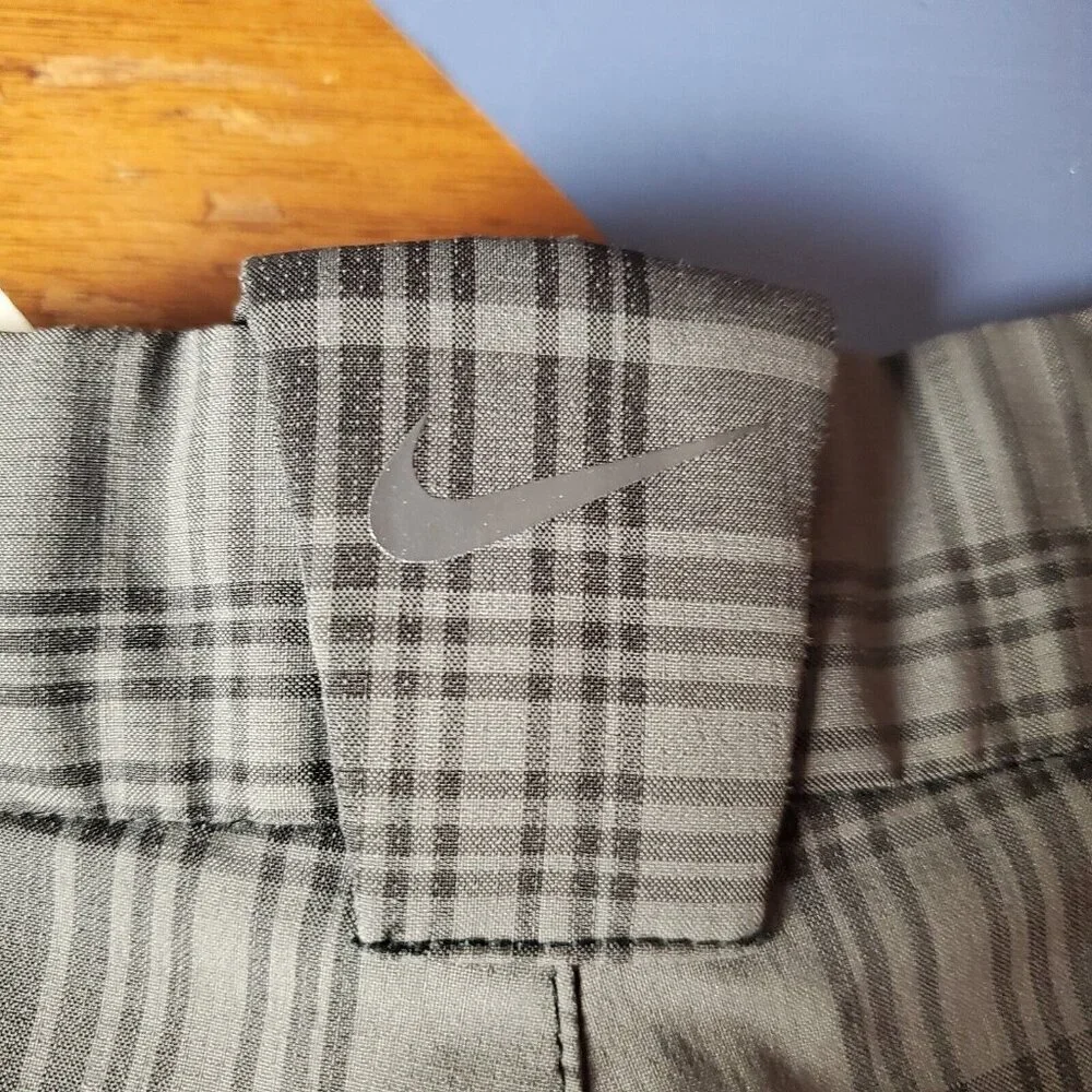 Nike Golf Shorts Mens 36 Black Gray Plaid Performance Dri Fit Stretch Athleisure